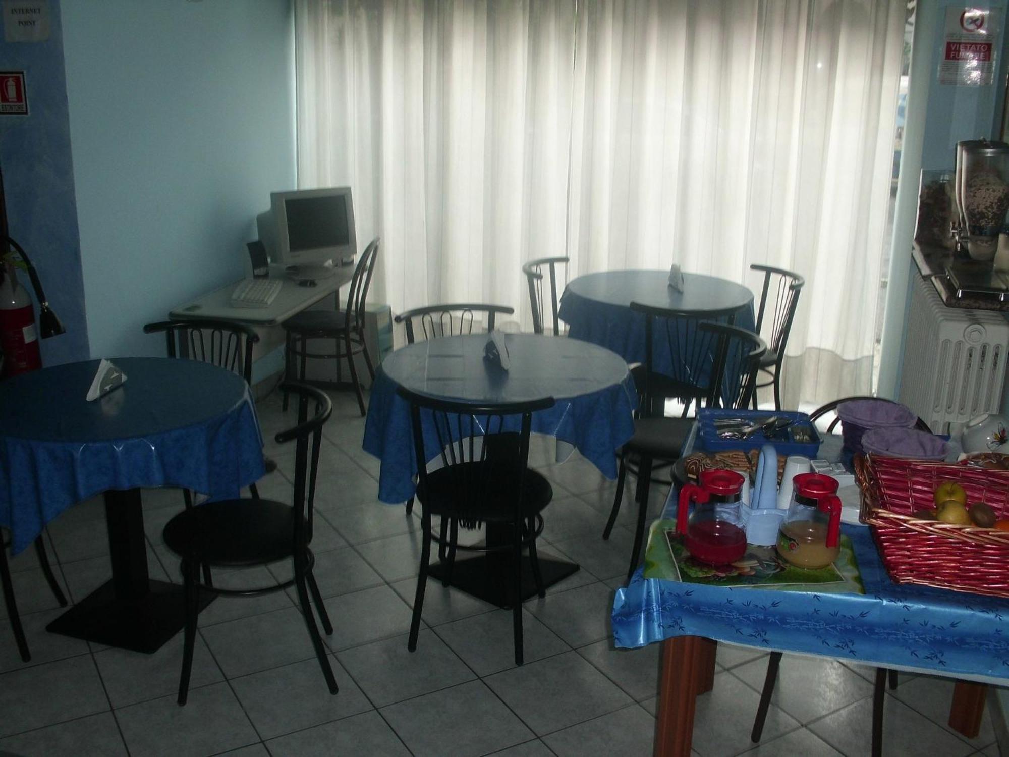 Hotel Lombardia Seveso Buitenkant foto